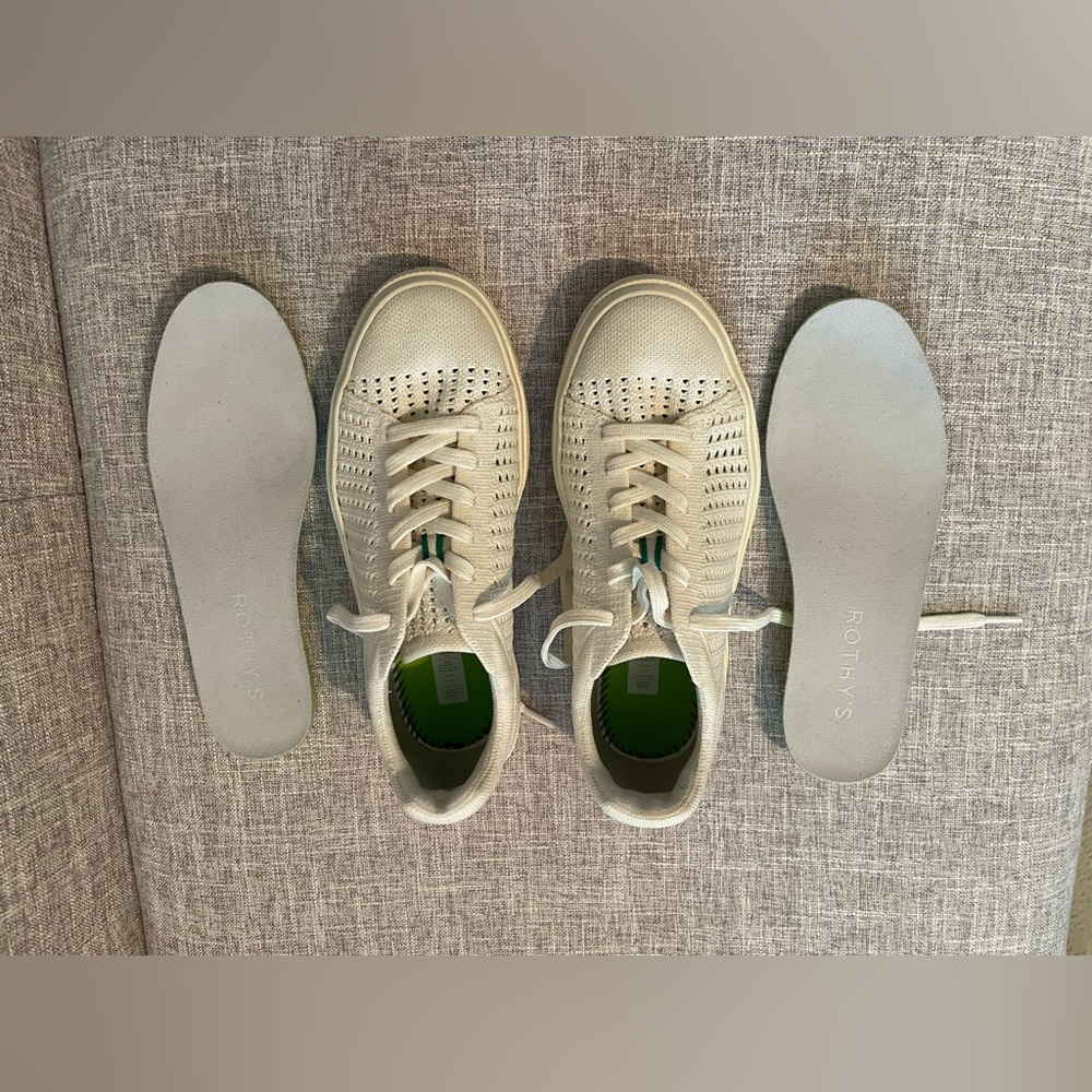 Rothy’s RS02 Sneaker - Courtside White with green accents - Picture 5 of 7